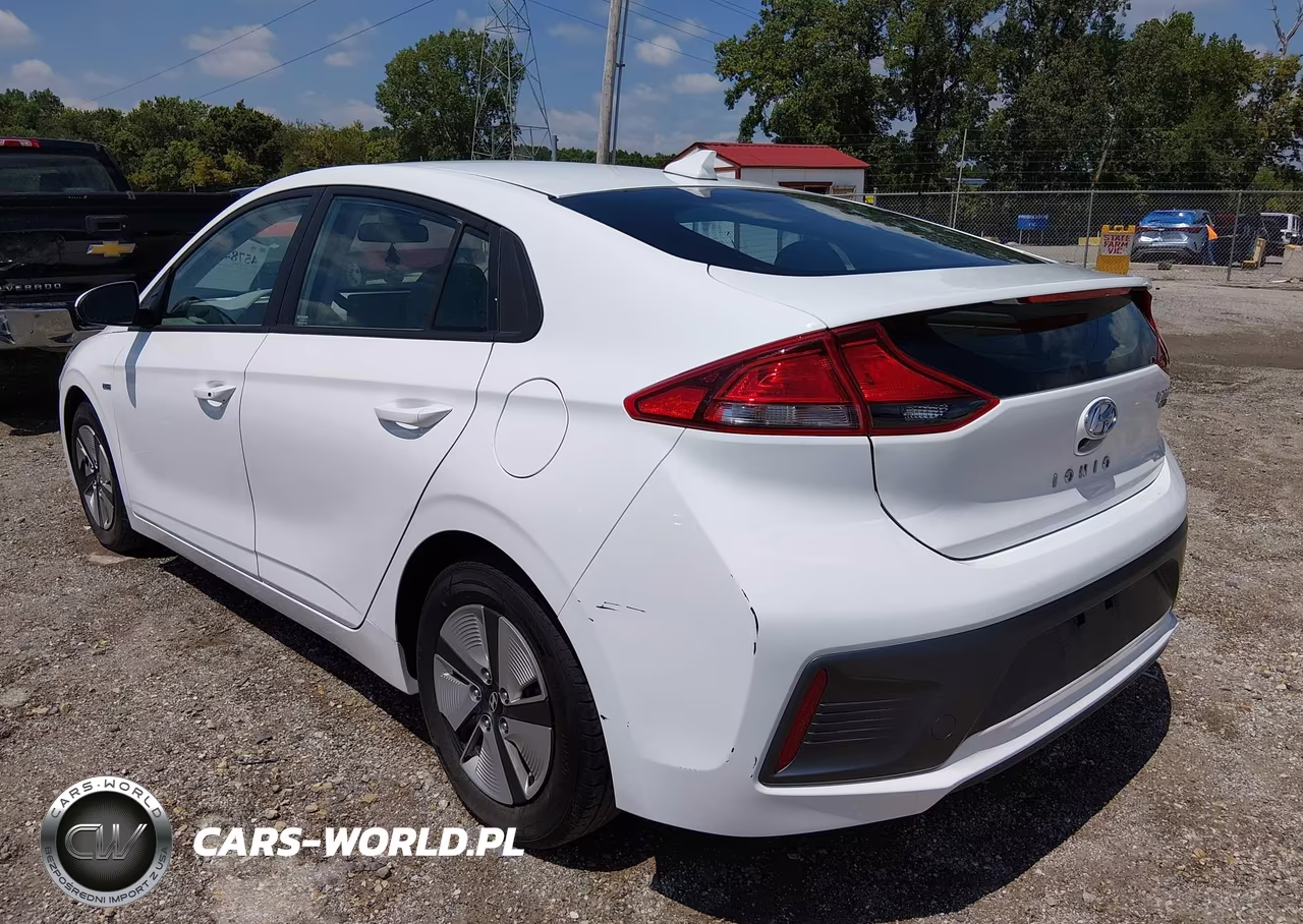 2020 Hyundai Ioniq Hybrid Blue VIN:KMHC65LC3LU231367 - 6