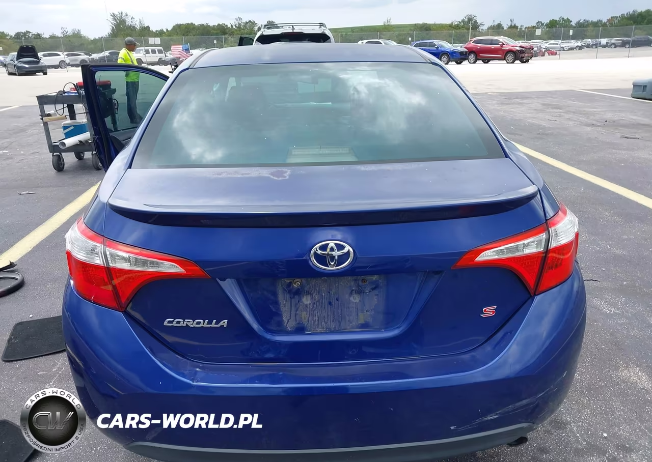 2015 Toyota Corolla S Plus VIN:2T1BURHE3FC296857 - 17