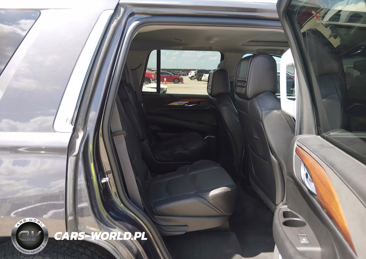 2015 Cadillac Escalade Luxury VIN:1GYS4MKJ8FR564956 - 8