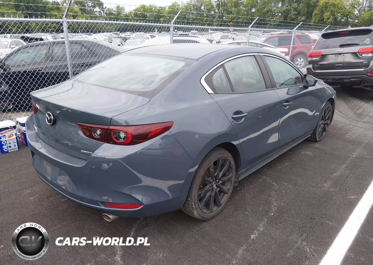 2023 Mazda Mazda3 2.5 S Carbon Edition VIN:3MZBPBCM9PM358507 - 4