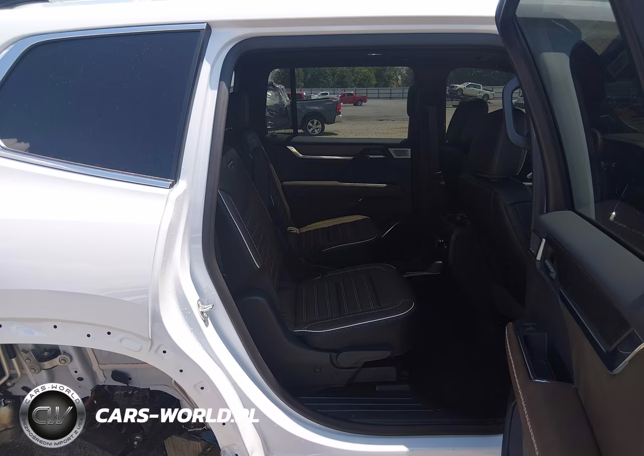 2026 GMC Acadia Denali Ultimate Awd VIN:1GKENTKS3TJ352578 - 8