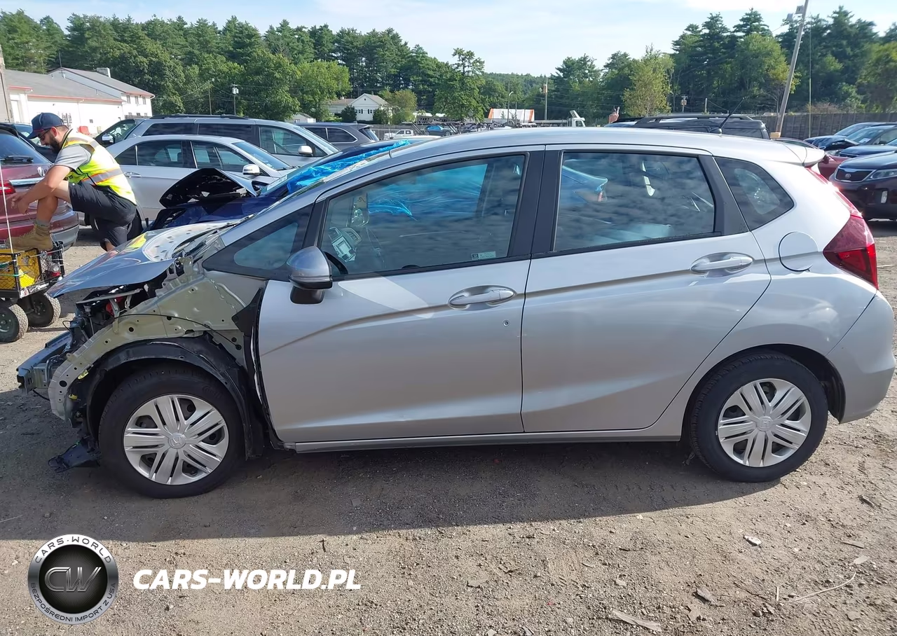 2020 Honda Fit Lx VIN:3HGGK5H45LM703710 - 13