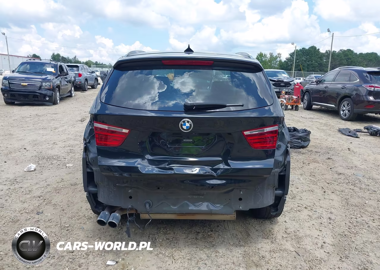 2017 BMW X3 xDrive28I VIN:5UXWX9C57H0T15079 - 17