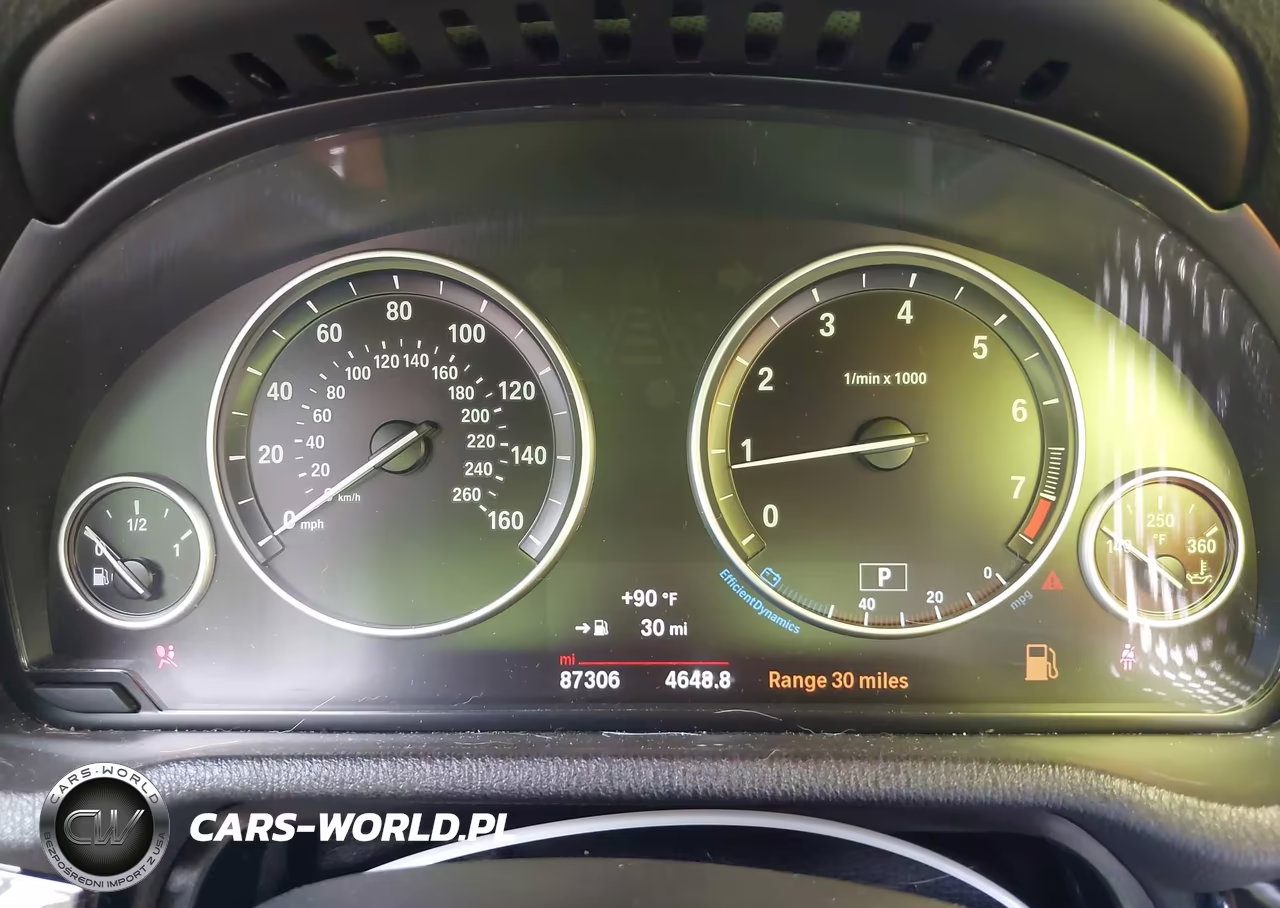 2017 BMW X3 xDrive28I VIN:5UXWX9C57H0T15079 - 7