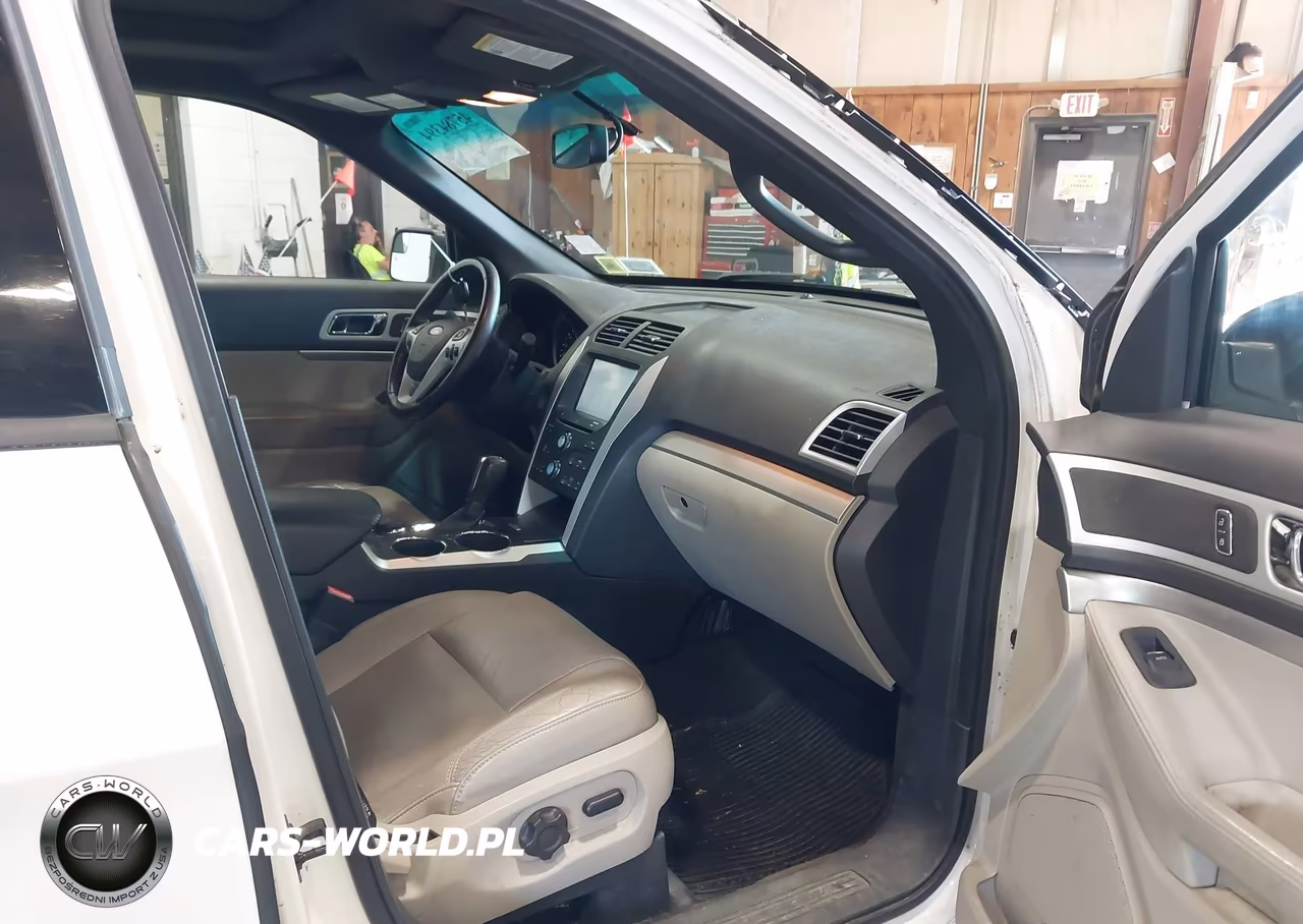 2011 Ford Explorer Xlt VIN:1FMHK8D85BGA74712 - 5