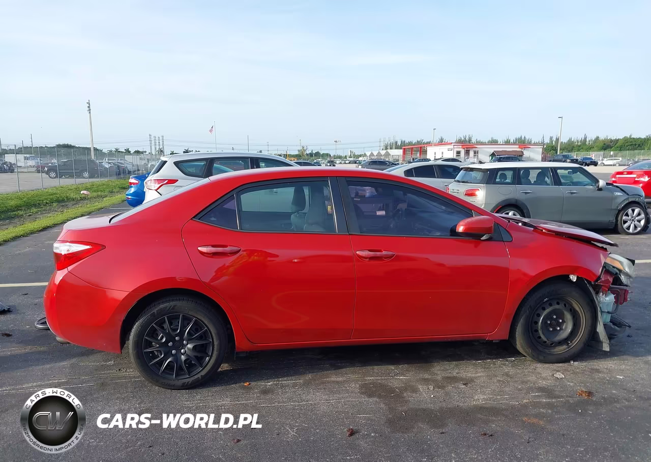 2015 Toyota Corolla Le VIN:2T1BURHE6FC444659 - 14
