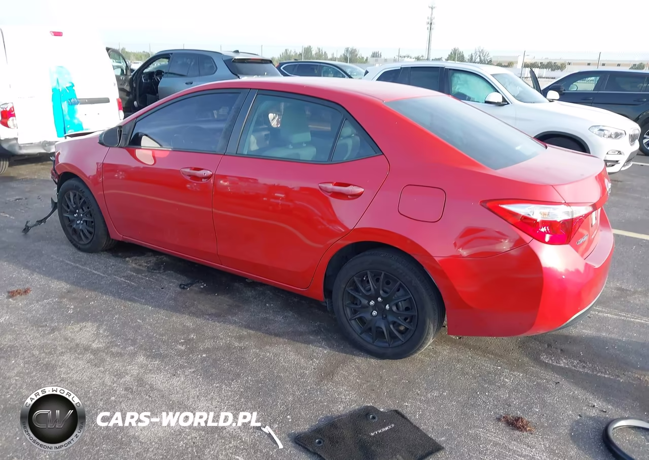 2015 Toyota Corolla Le VIN:2T1BURHE6FC444659 - 3
