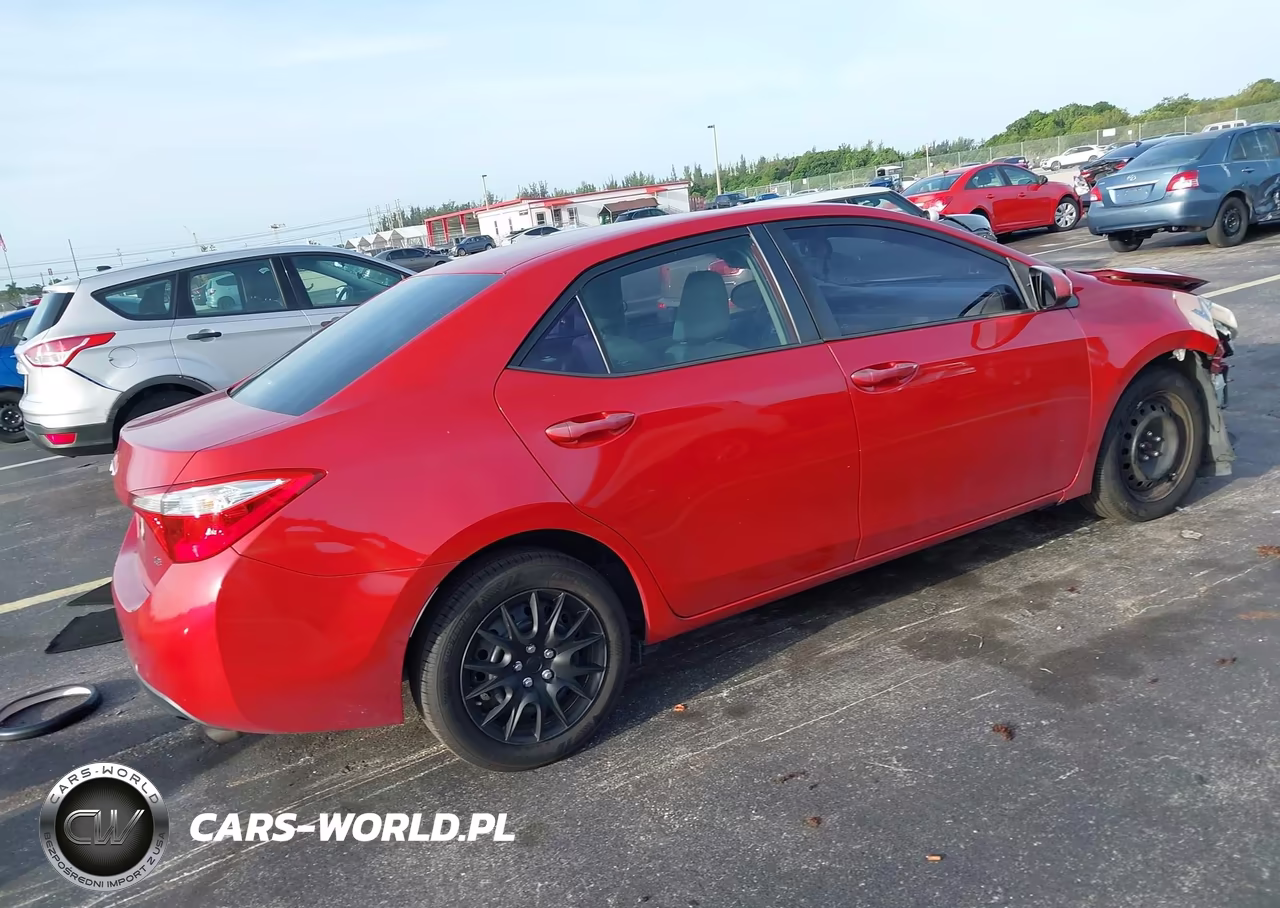 2015 Toyota Corolla Le VIN:2T1BURHE6FC444659 - 4