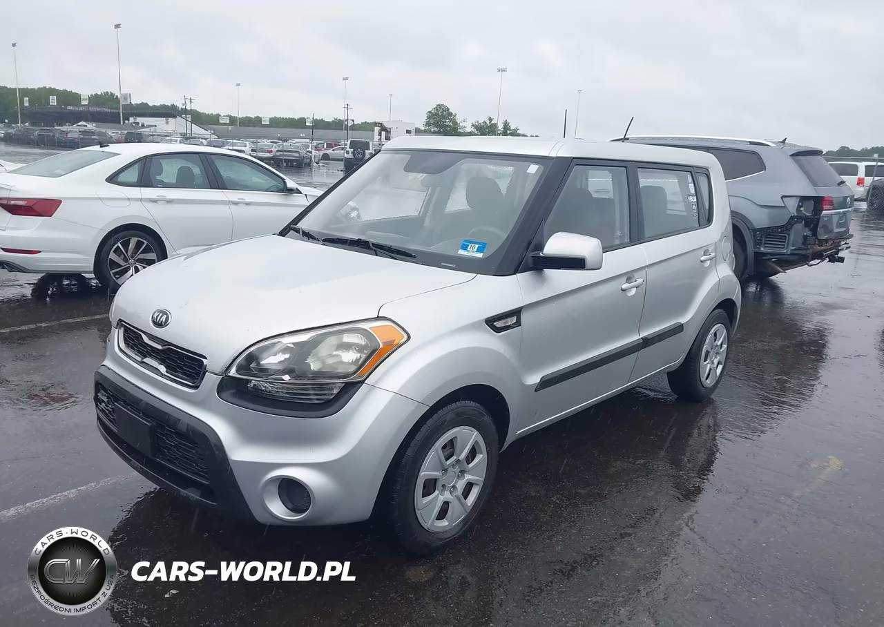 2013 Kia Soul VIN:KNDJT2A58D7488452 - 2