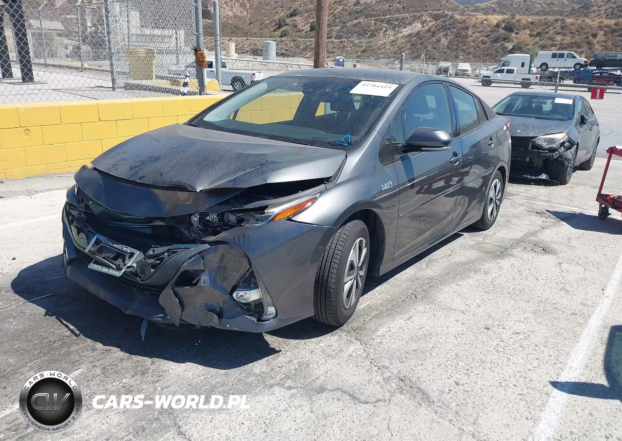 2017 Toyota Prius Prime Advanced VIN:JTDKARFP8H3021025 - 2