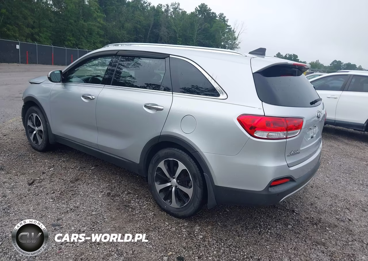 2018 Kia Sorento Ex VIN:5XYPH4A18JG408439 - 3