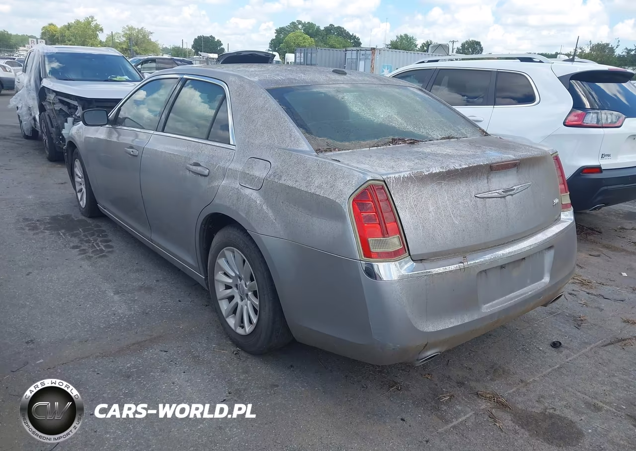 2013 Chrysler 300 Motown VIN:2C3CCAAG6DH707437 - 3