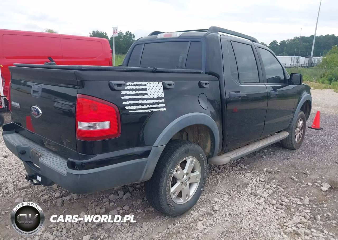 2007 Ford Explorer Sport Trac Xlt VIN:1FMEU31K57UA23607 - 4