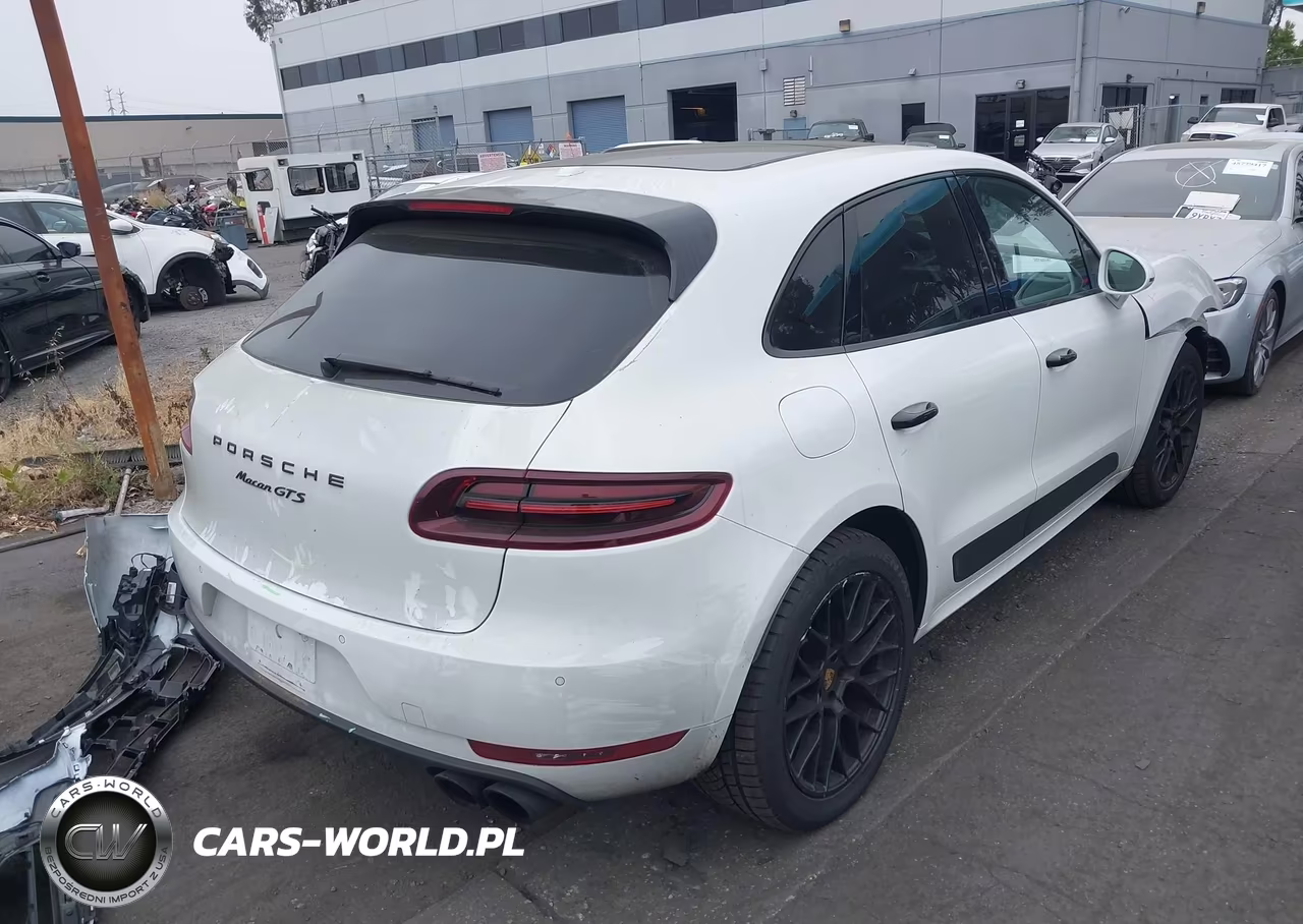 2018 Porsche Macan Gts VIN:WP1AG2A50JLB63588 - 4