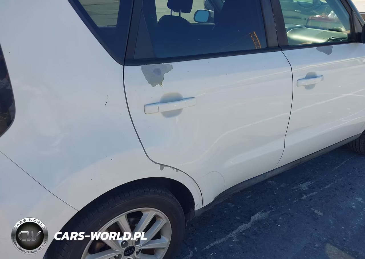 2017 Kia Soul + VIN:KNDJP3A52H7493047 - 6