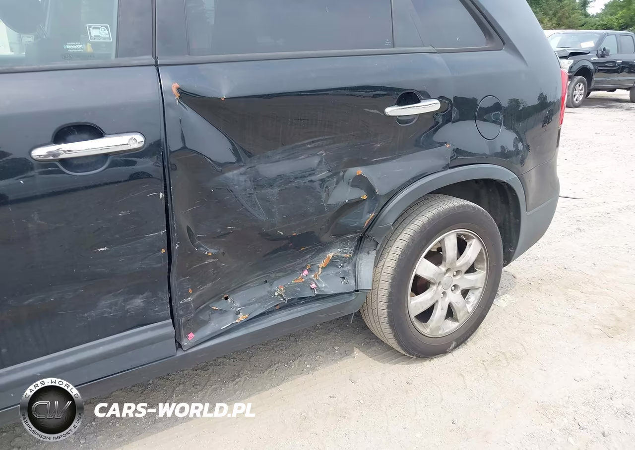 2012 Kia Sorento Lx VIN:5XYKT3A10CG285743 - 6