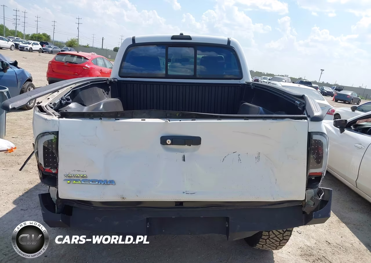 2013 Toyota Tacoma VIN:5TFPX4EN4DX016835 - 17