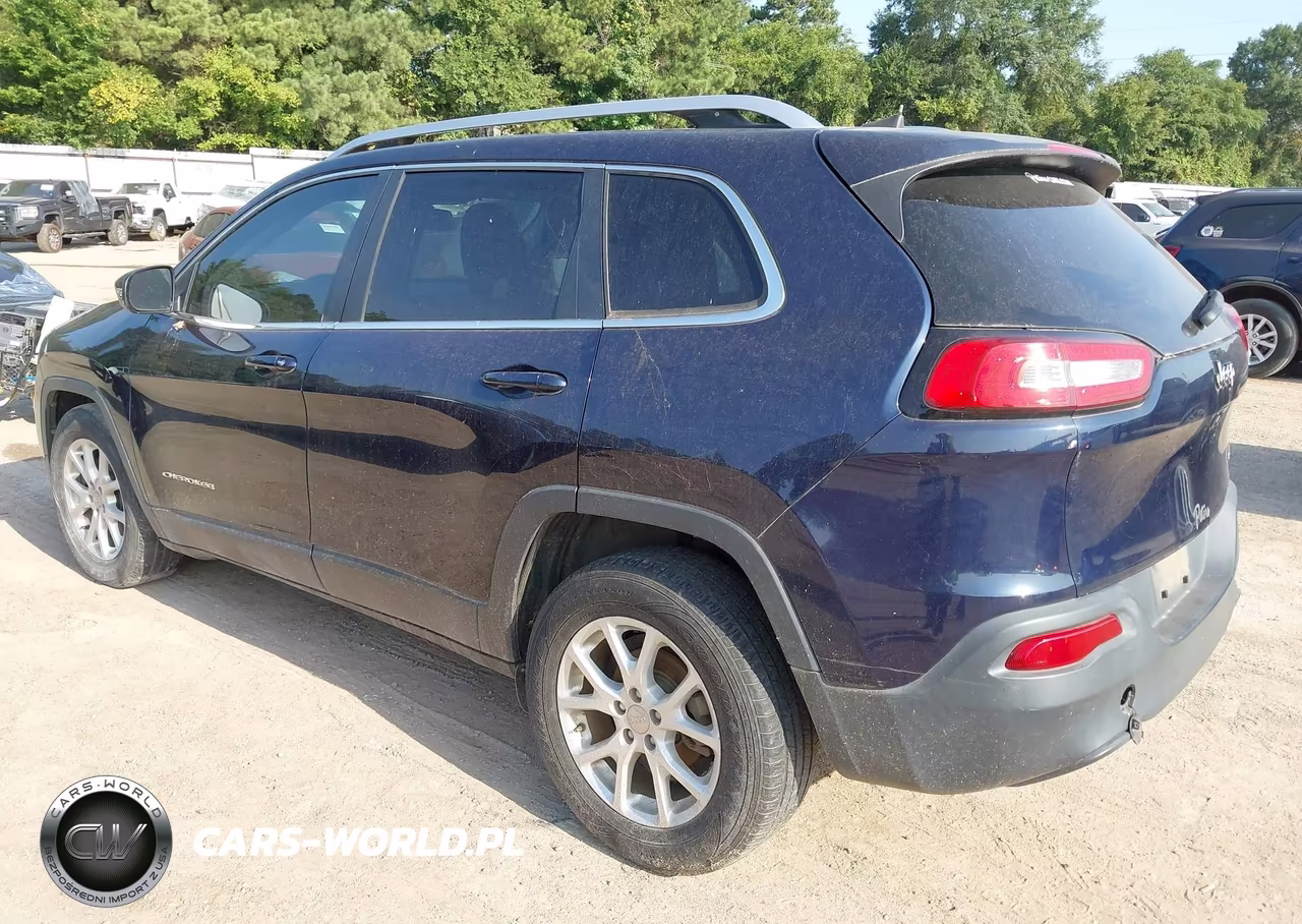 2016 Jeep Cherokee Latitude VIN:1C4PJLCB0GW167881 - 3