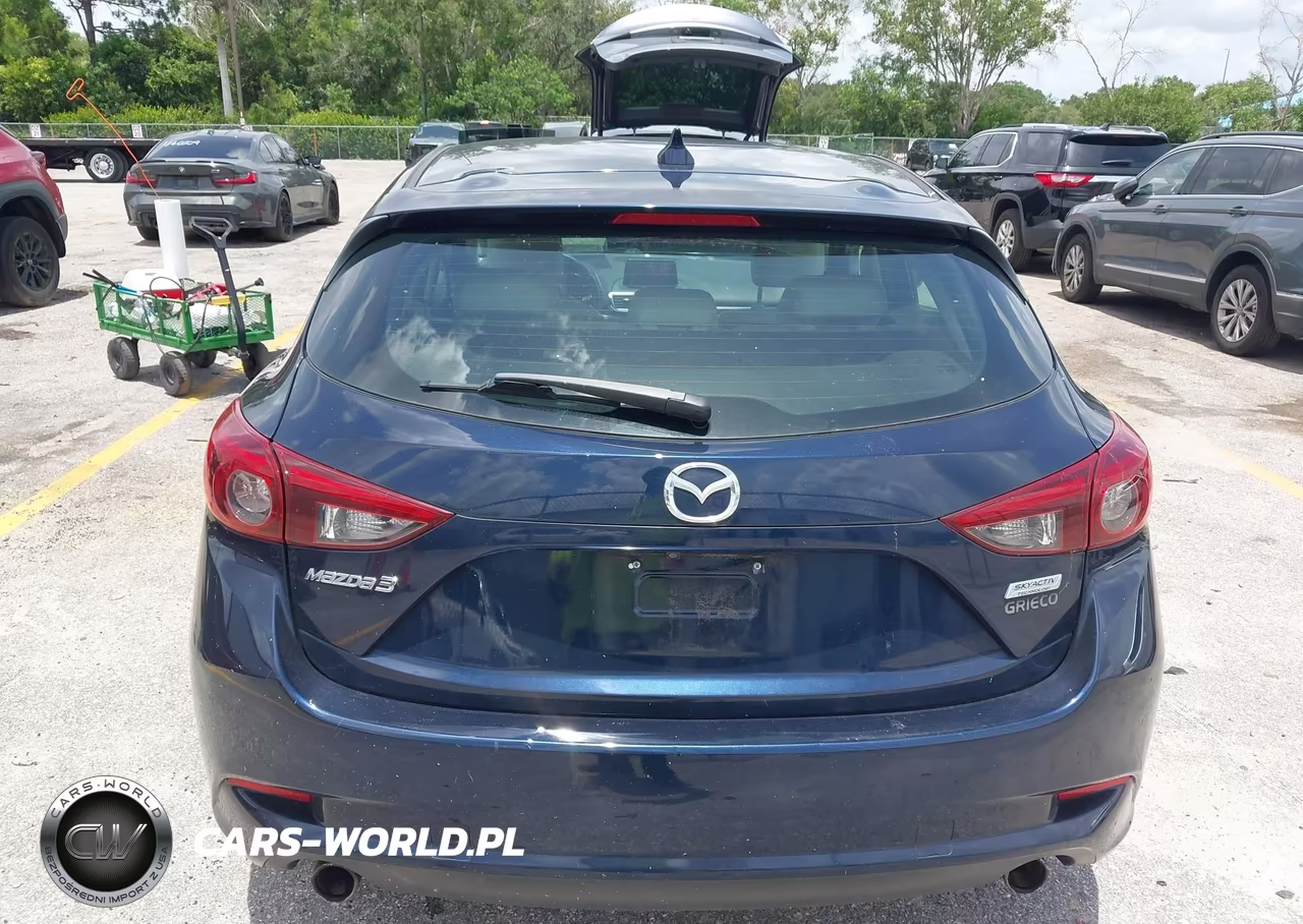 2018 Mazda Mazda3 Grand Touring VIN:3MZBN1M31JM259192 - 16