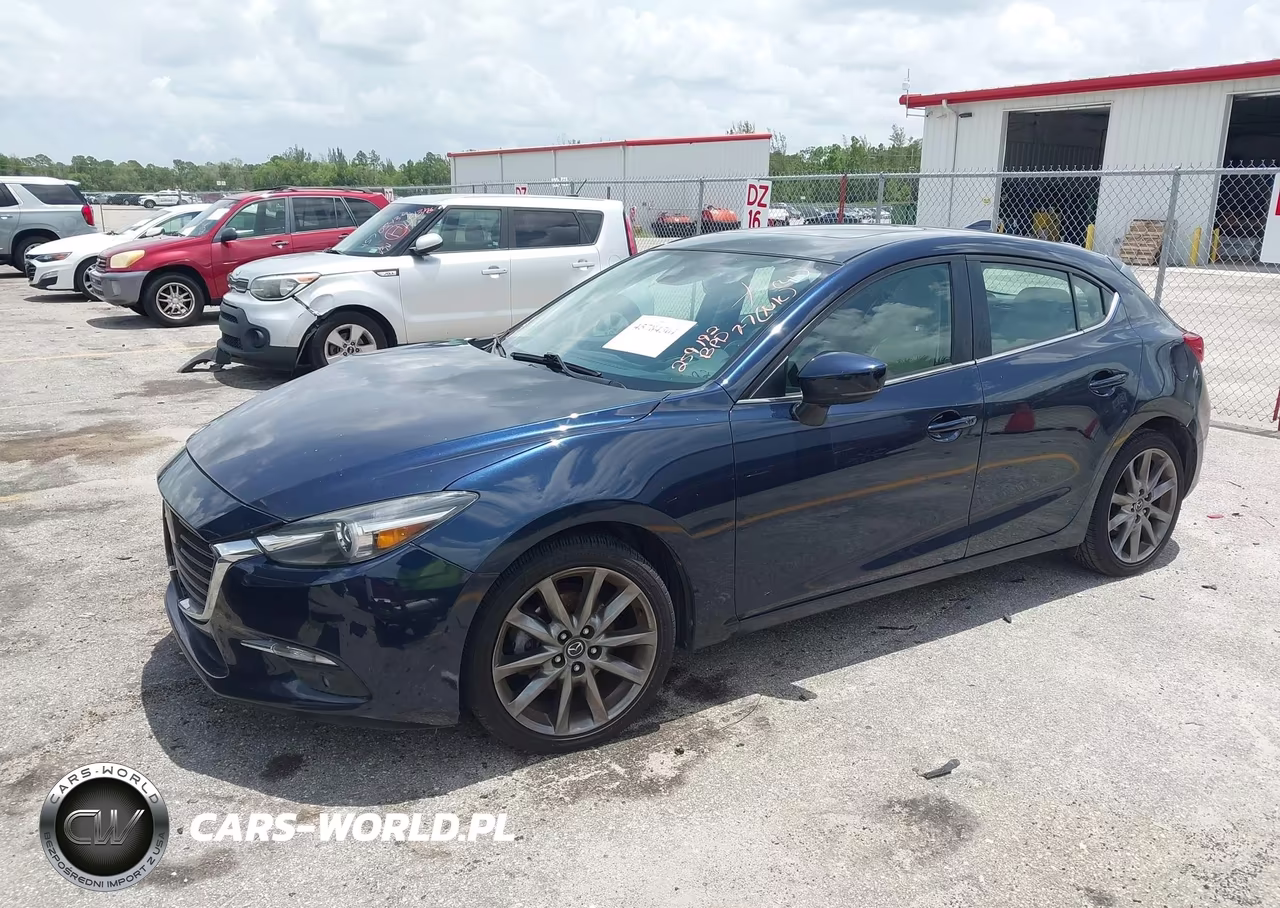 2018 Mazda Mazda3 Grand Touring VIN:3MZBN1M31JM259192 - 2