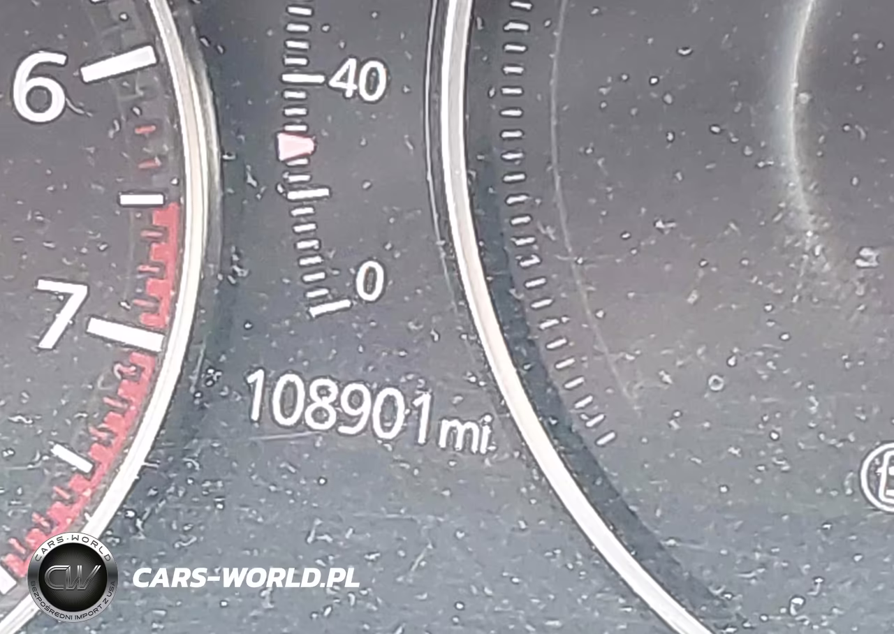 2019 Mazda Mazda3 Preferred Package VIN:JM1BPBMMXK1127218 - 15