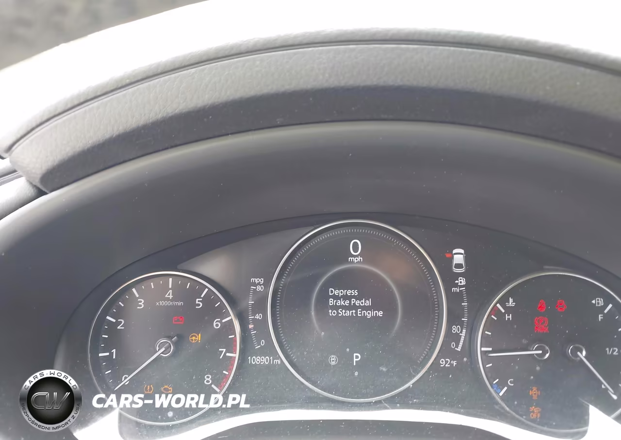 2019 Mazda Mazda3 Preferred Package VIN:JM1BPBMMXK1127218 - 7