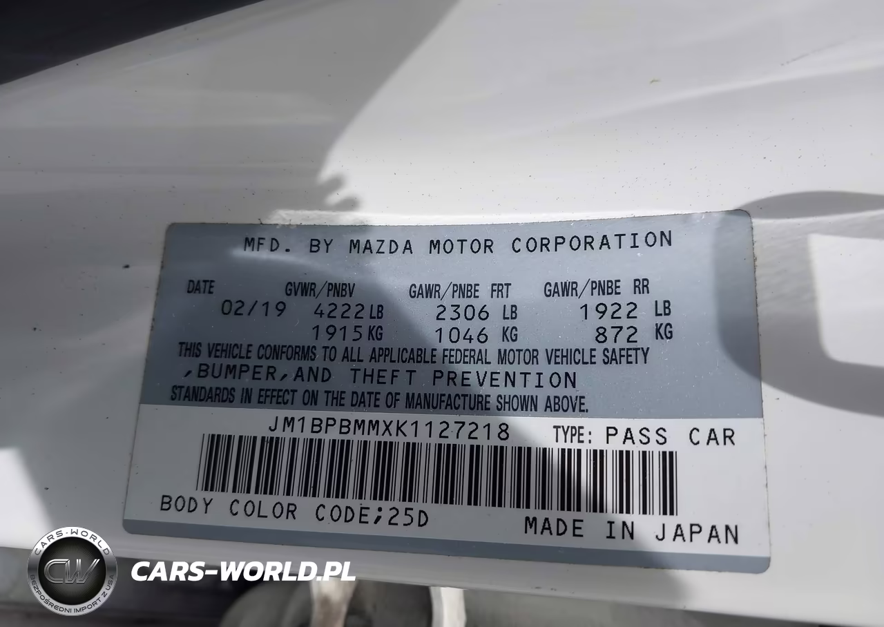 2019 Mazda Mazda3 Preferred Package VIN:JM1BPBMMXK1127218 - 9