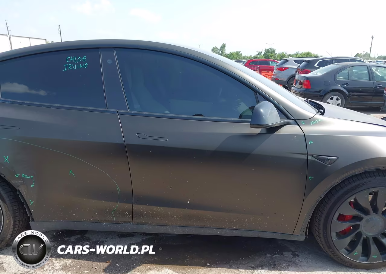 2022 Tesla Model Y Performance Dual Motor All-Wheel Drive VIN:7SAYGDEF5NF345278 - 13