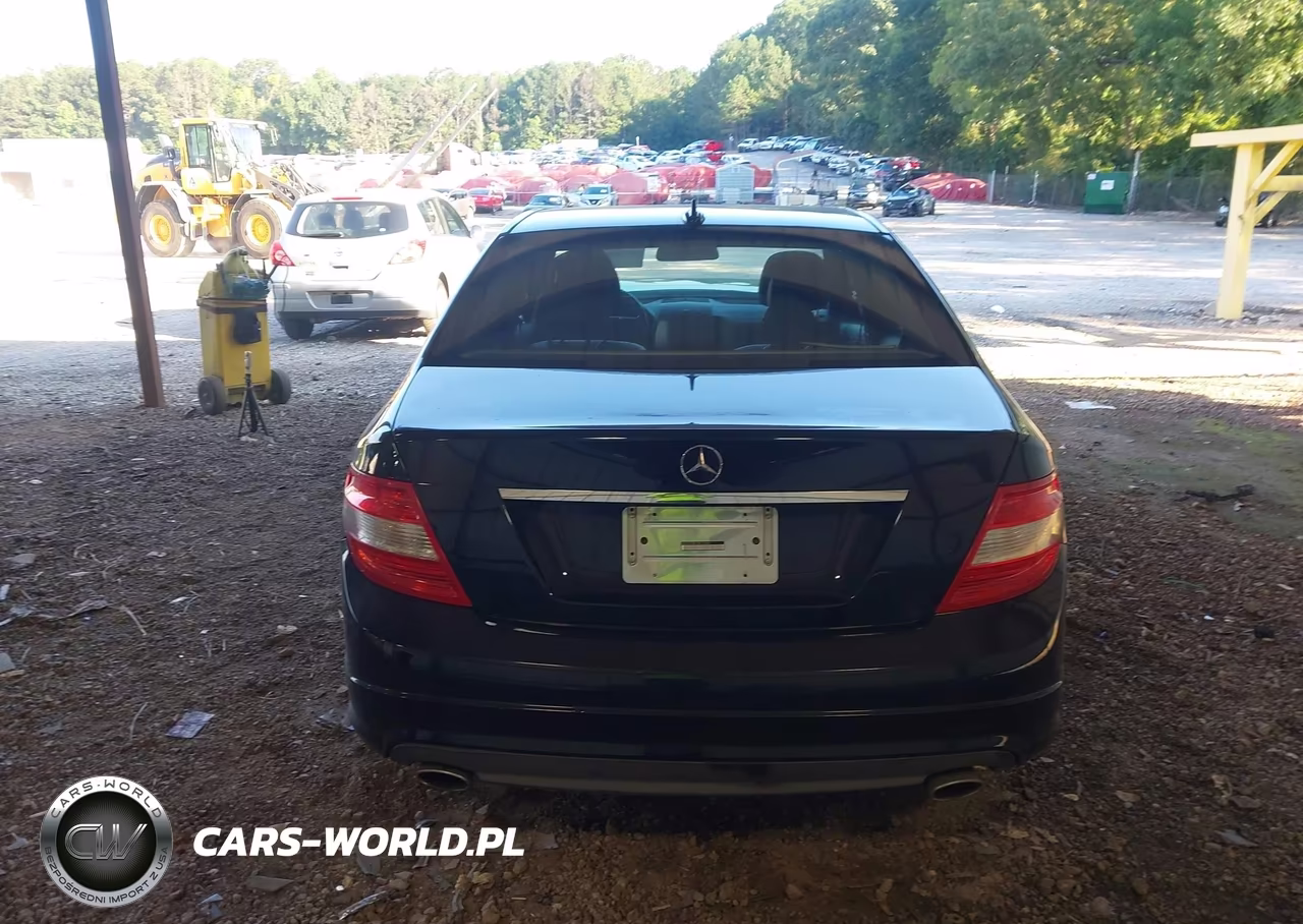 2011 Mercedes-Benz C 300 Sport 4Matic VIN:WDDGF8BB1BR143246 - 17
