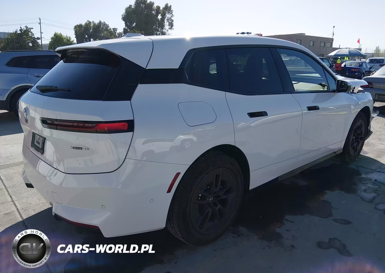 2026 BMW Ix xDrive45 VIN:WB543CF02TCV10740 - 4