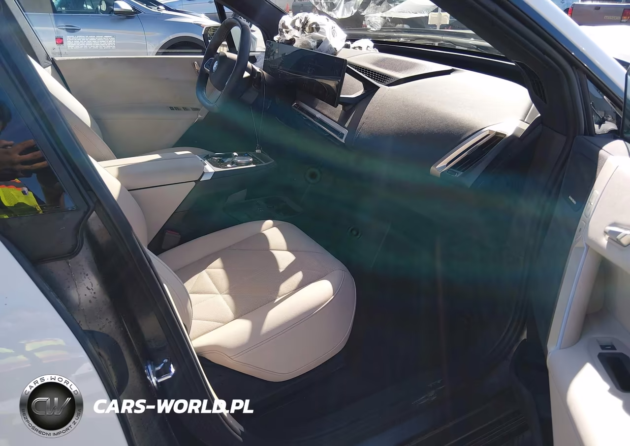 2026 BMW Ix xDrive45 VIN:WB543CF02TCV10740 - 5