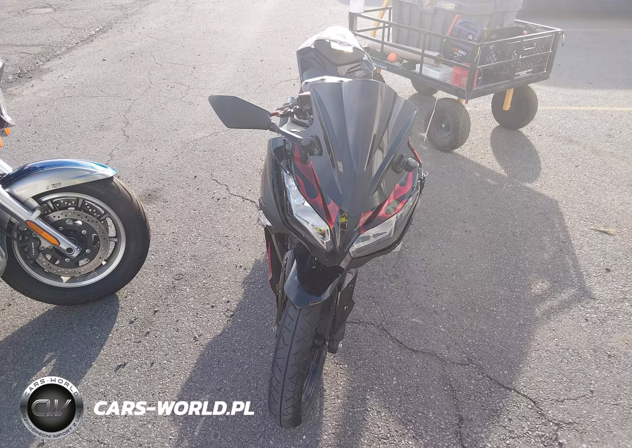 2013 Kawasaki Ex300 A VIN:JKAEX8A19DDA08326 - 5