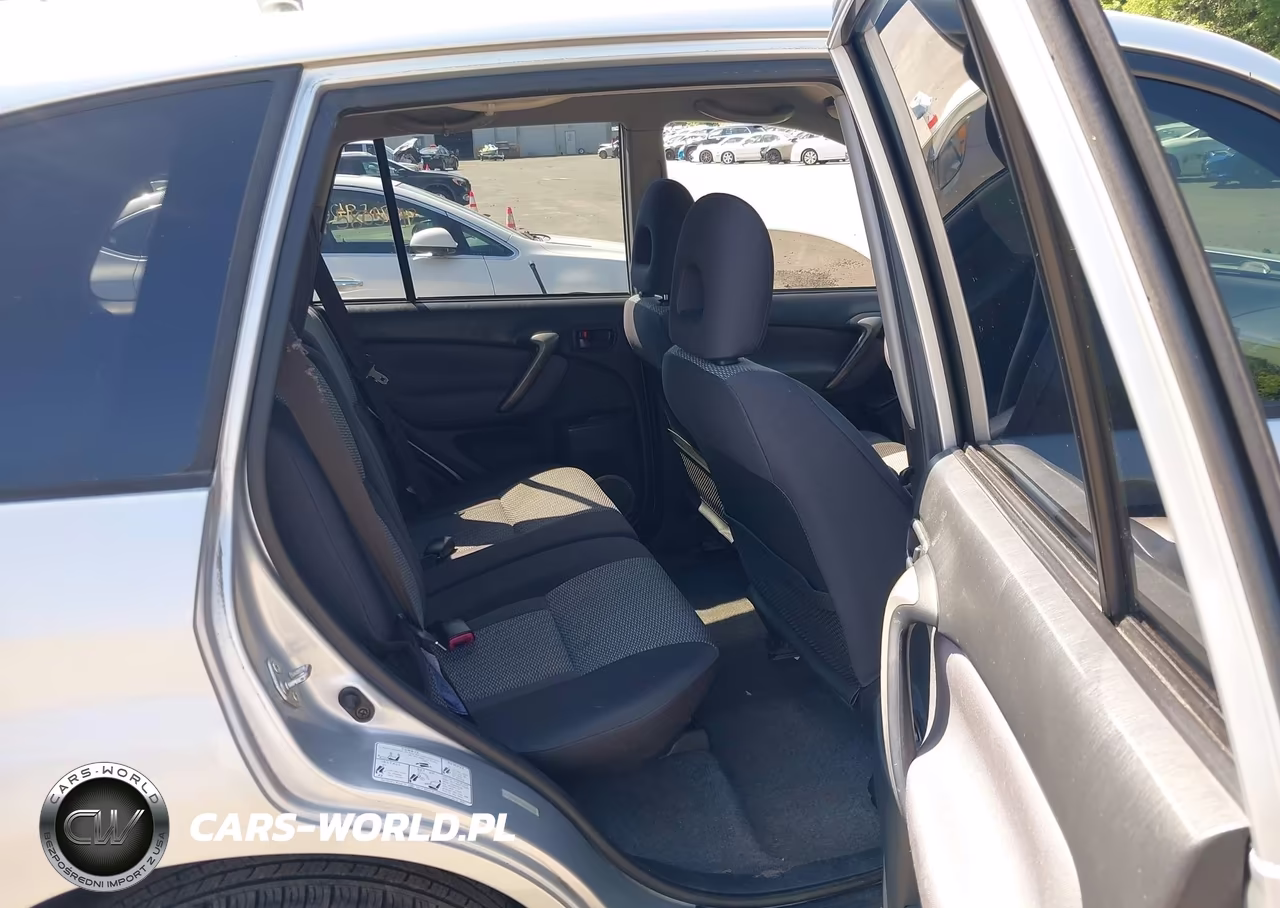 2004 Toyota Rav4 VIN:JTEHD20V440021174 - 8