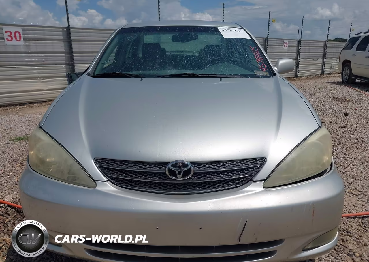 2003 Toyota Camry Xle VIN:4T1BE32KX3U260280 - 12
