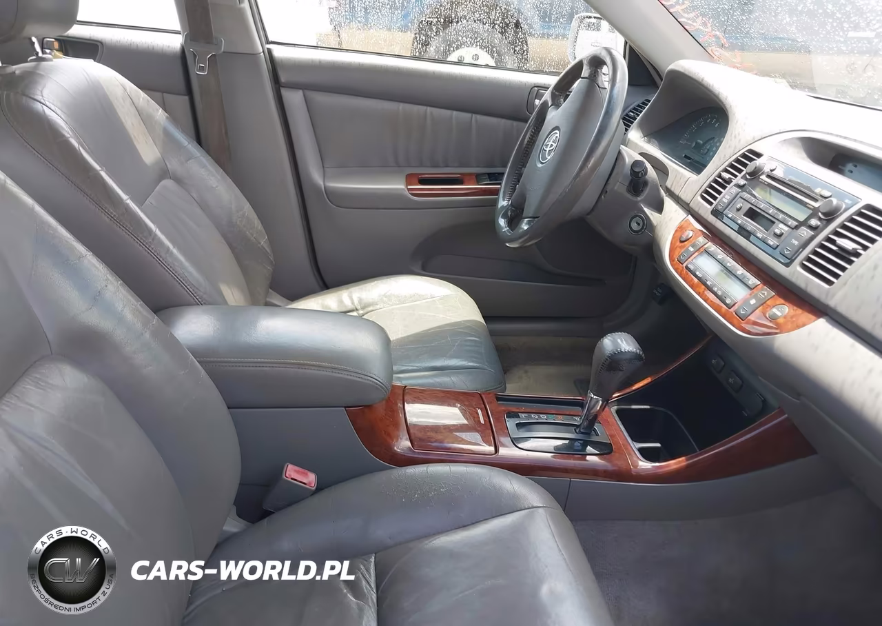 2003 Toyota Camry Xle VIN:4T1BE32KX3U260280 - 5