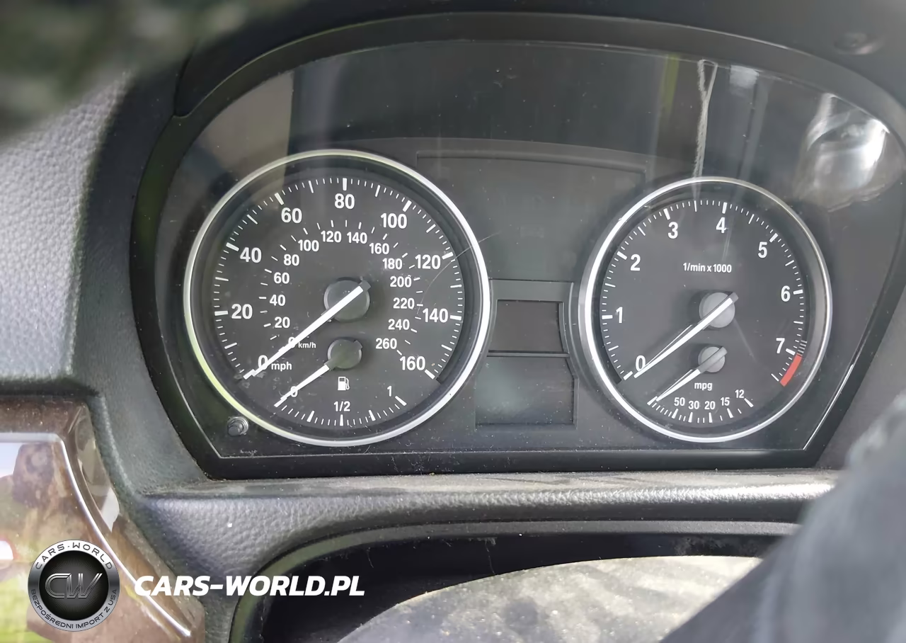 2011 BMW 328I VIN:WBAPH7G57BNN04209 - 7