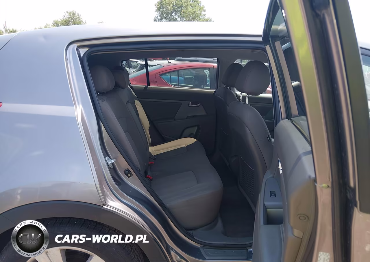 2012 Kia Sportage Lx VIN:KNDPBCA22C7287718 - 8