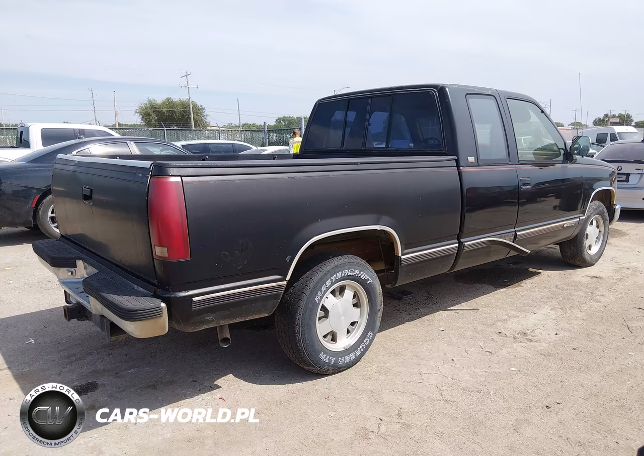 1992 Chevrolet Gmt-400 C1500 VIN:2GCEC19K8N1118672 - 4