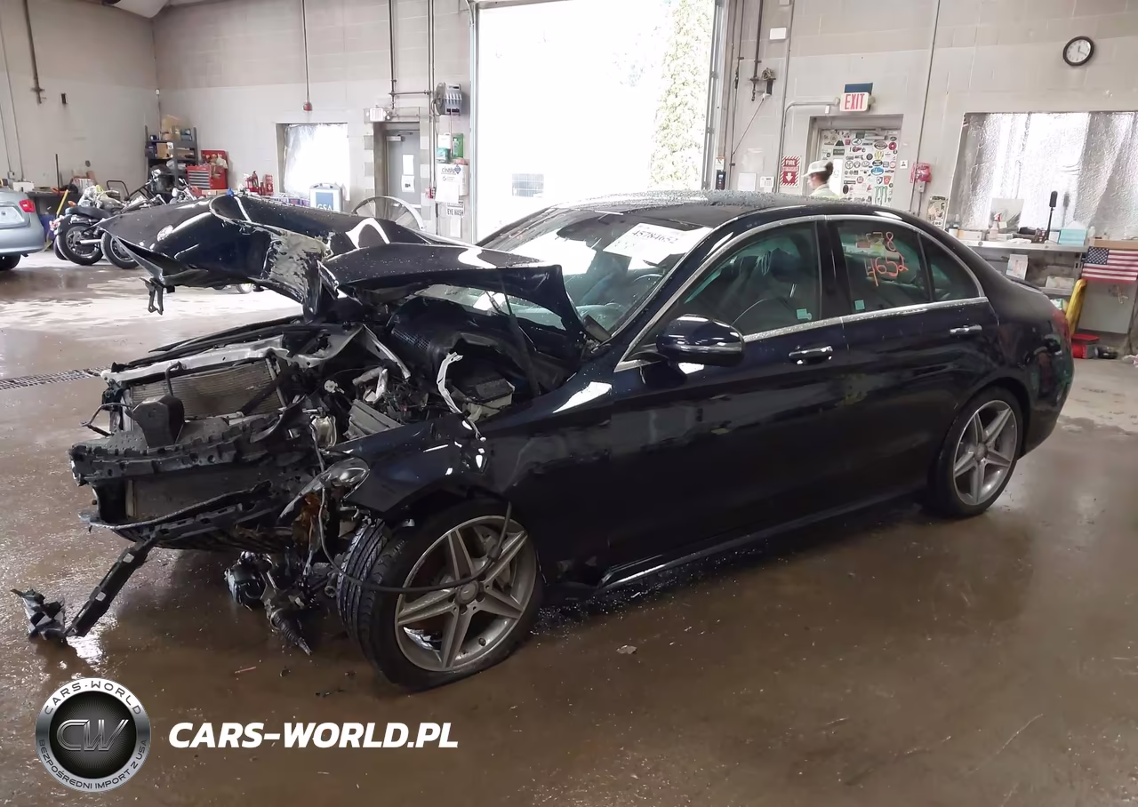 2017 Mercedes-Benz C 300 Sport 4Matic VIN:55SWF4KB1HU199733 - 2