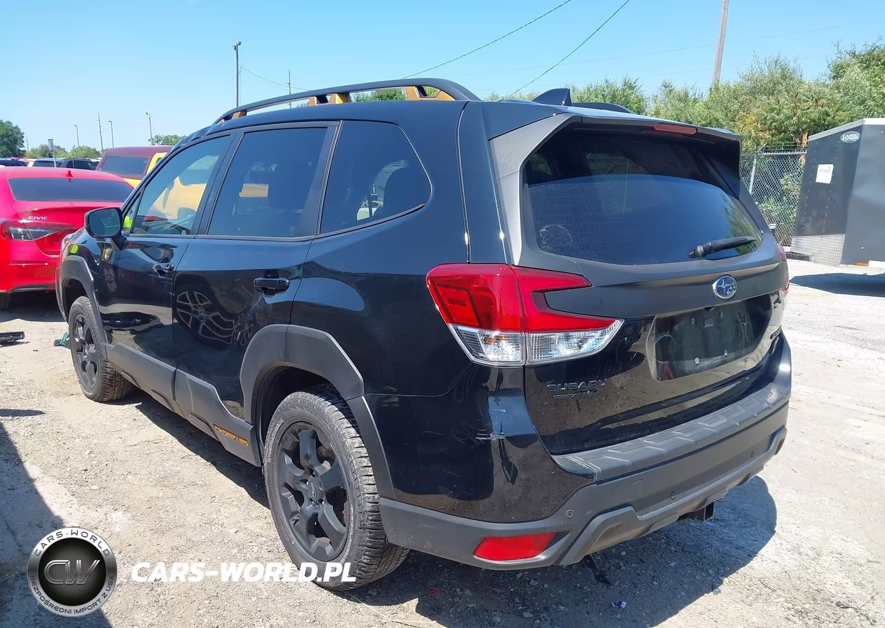 2024 Subaru Forester Wilderness VIN:JF2SKAJC6RH518888 - 3