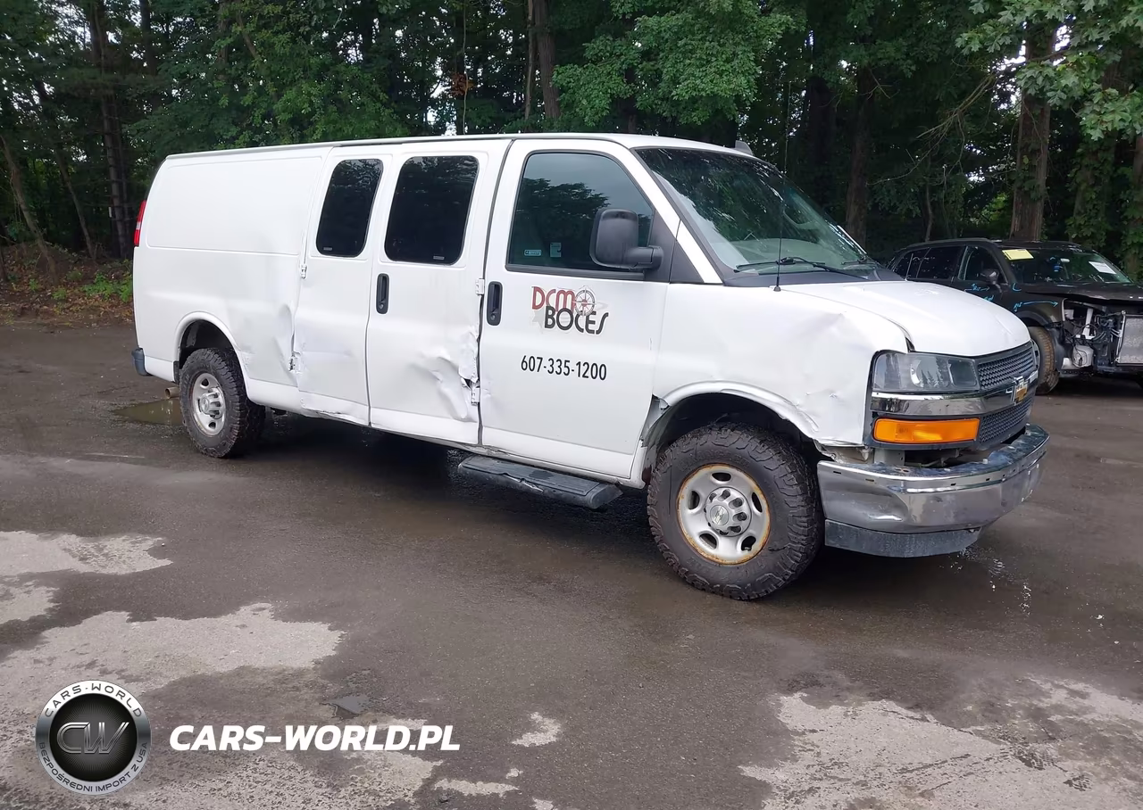 2023 Chevrolet Express G3500