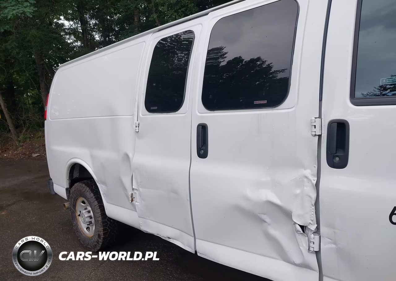 2023 Chevrolet Express G3500 VIN:1GCZGHFP4P1185597 - 6
