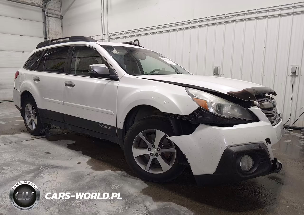 2013 Subaru Outback 3.6R Limited – zdjęcie 1 z 16