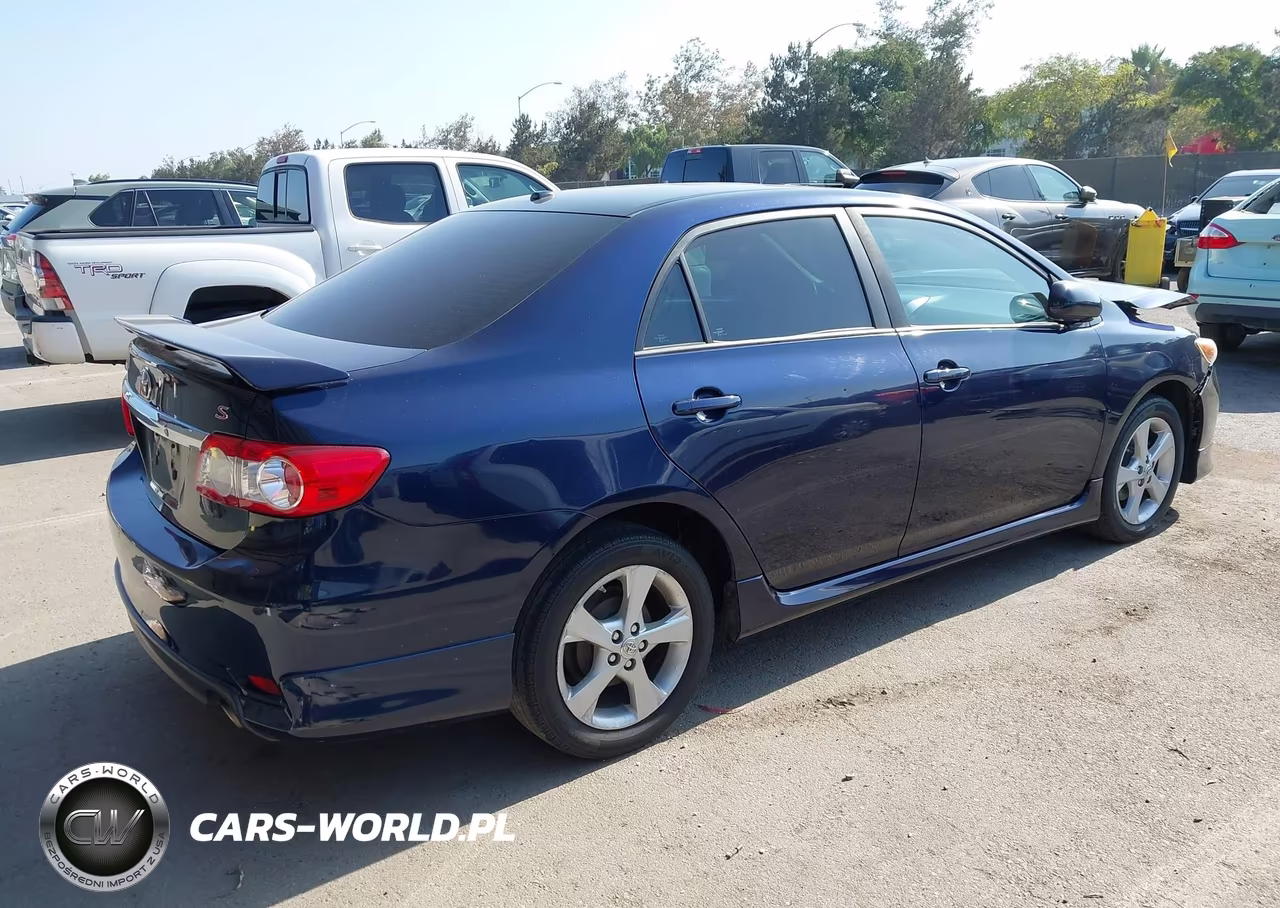 2011 Toyota Corolla S VIN:2T1BU4EEXBC625815 - 4