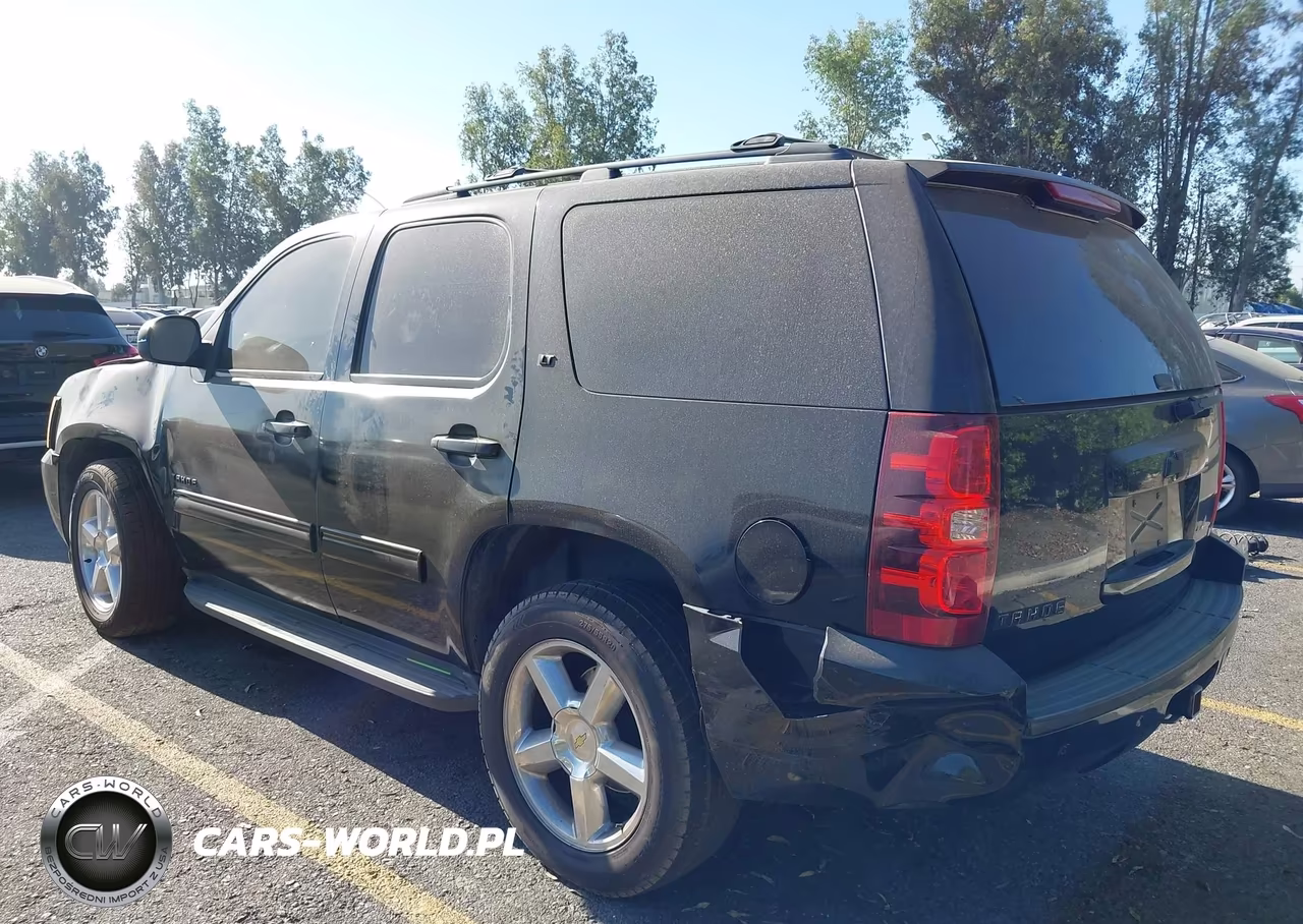 2010 Chevrolet Tahoe Lt VIN:1GNUCBE00AR164432 - 3