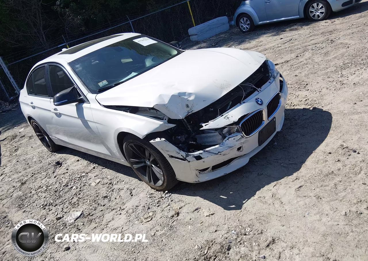 2013 BMW 328I xDrive – zdjęcie 1 z 11