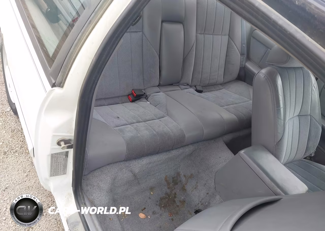 1993 Ford Thunderbird Lx VIN:1FAPP6247PH147401 - 8