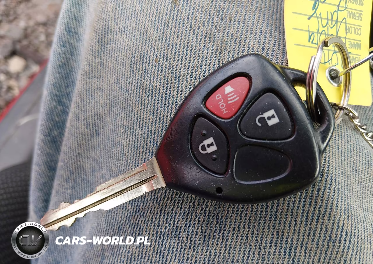2010 Toyota Yaris VIN:JTDBT4K35A4070912 - 11
