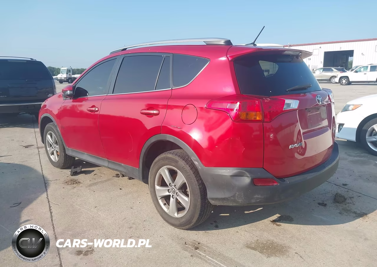 2015 Toyota Rav4 Xle VIN:2T3WFREV0FW168422 - 3