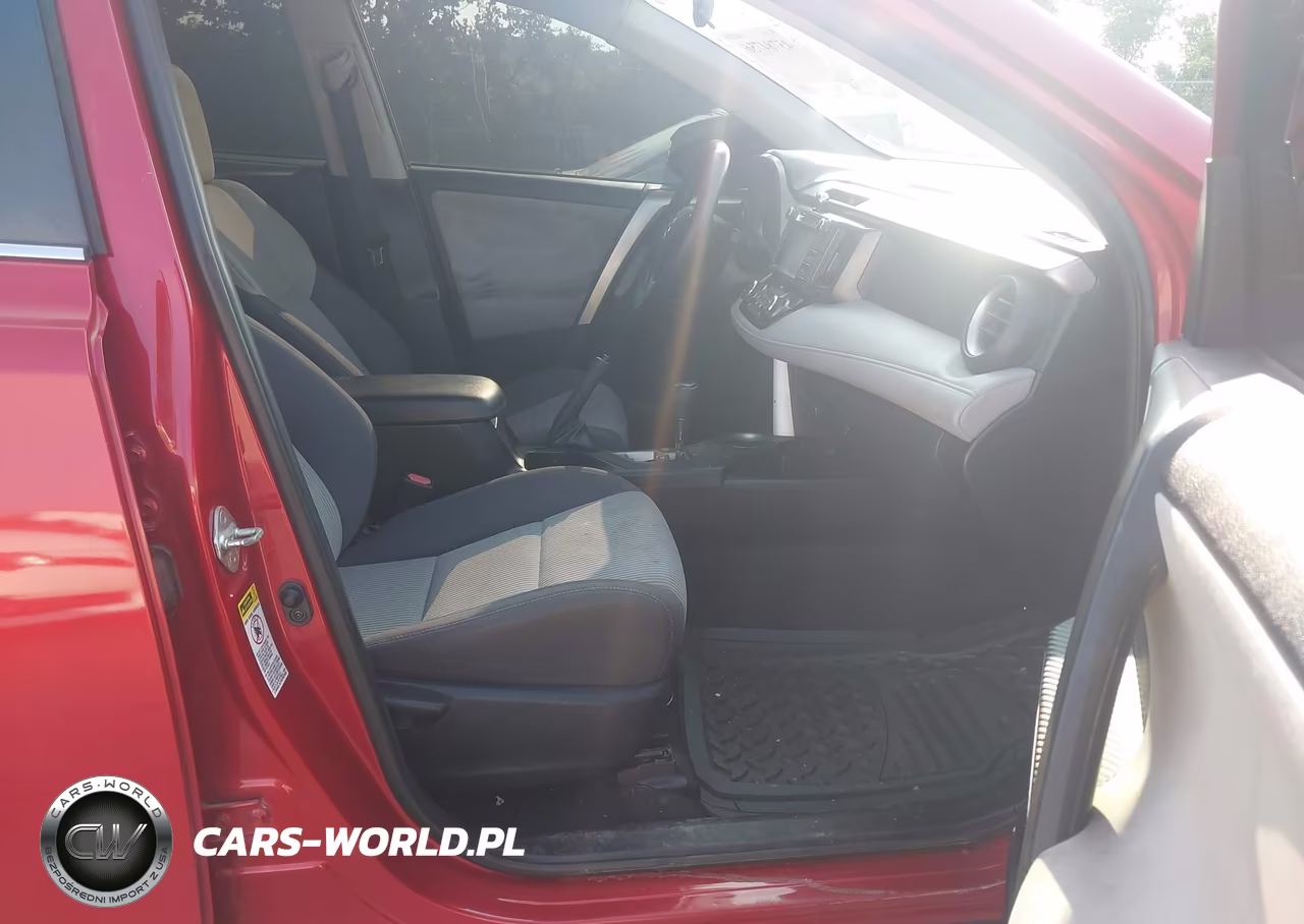 2015 Toyota Rav4 Xle VIN:2T3WFREV0FW168422 - 5